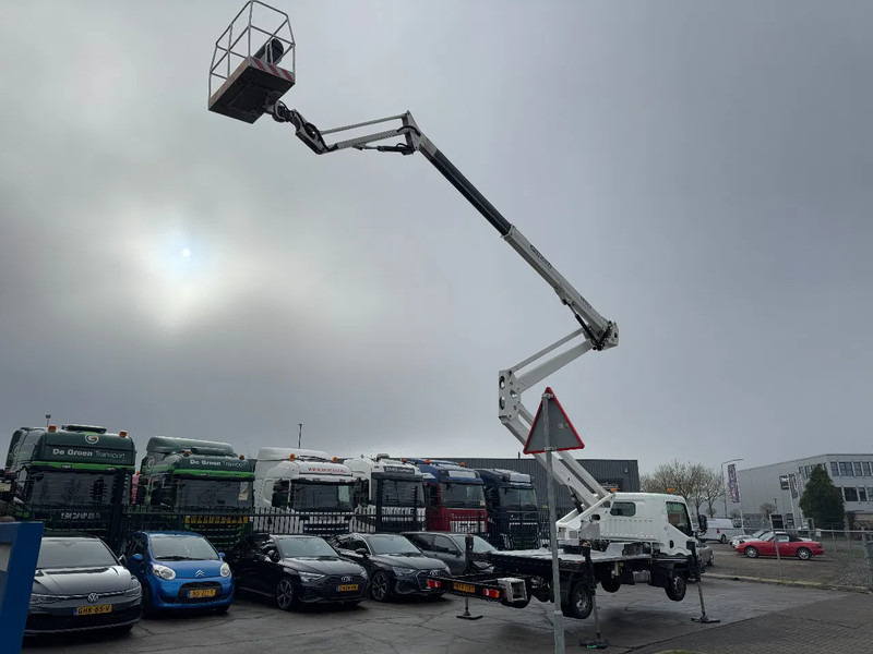 Nissan Cabstar 35.12 + ISOLI 21 METER AERIAL PLATFORM - Commercial truck: picture 5 Nissan Cabstar 35.12 + ISOLI 21 METER AERIAL PLATFORM - Commercial truck: picture 5