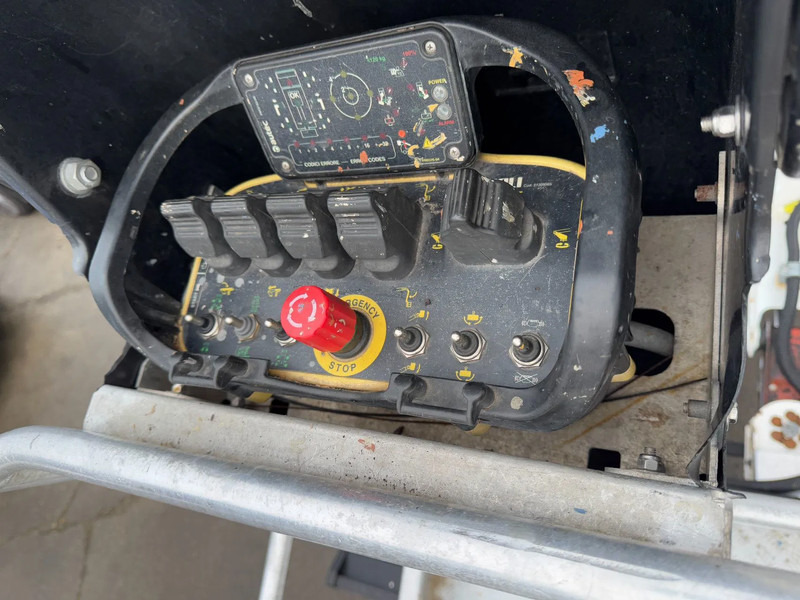 Commercial truck Nissan Cabstar 35.12 + ISOLI 21 METER AERIAL PLATFORM: picture 17 Commercial truck Nissan Cabstar 35.12 + ISOLI 21 METER AERIAL PLATFORM: picture 17