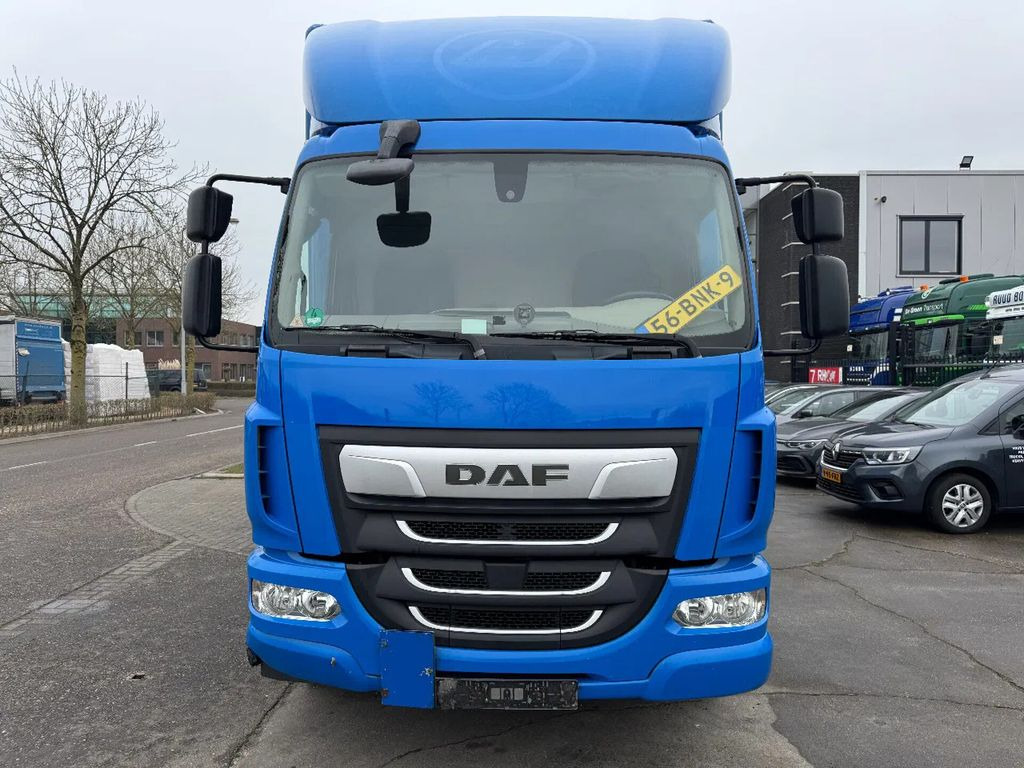 DAF LF 180 4X2 - EURO 6 + DHOLLANDIA LIFT + TÜV 09-2 - Box truck: picture 2 DAF LF 180 4X2 - EURO 6 + DHOLLANDIA LIFT + TÜV 09-2 - Box truck: picture 2