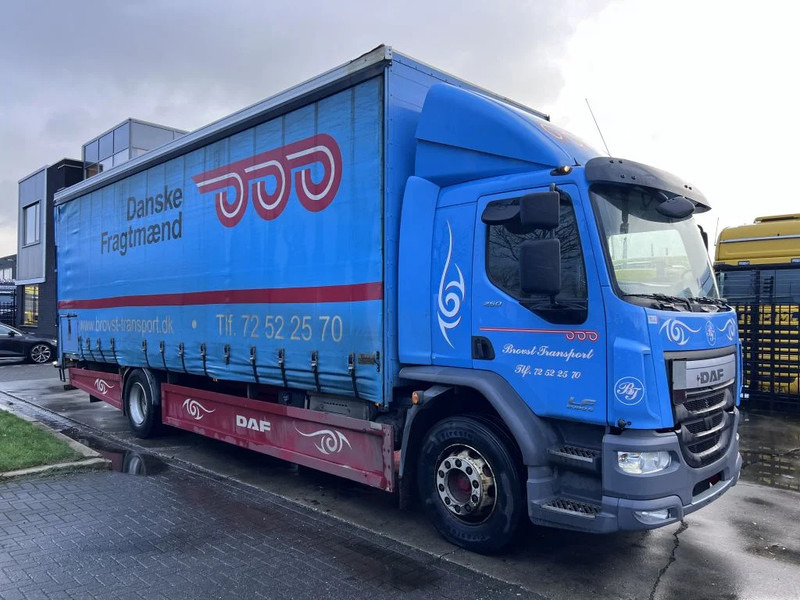 DAF LF 250 4X2 EURO 6 418.609KM BOX 8.5M ZEPRO LOAD LIFT - Curtain side truck: picture 3 DAF LF 250 4X2 EURO 6 418.609KM BOX 8.5M ZEPRO LOAD LIFT - Curtain side truck: picture 3