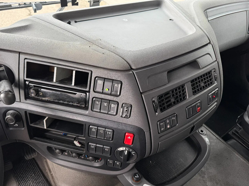 DAF XF 460 6X2 EURO 6 + HERTOGHS HANGER leasing DAF XF 460 6X2 EURO 6 + HERTOGHS HANGER: picture 14