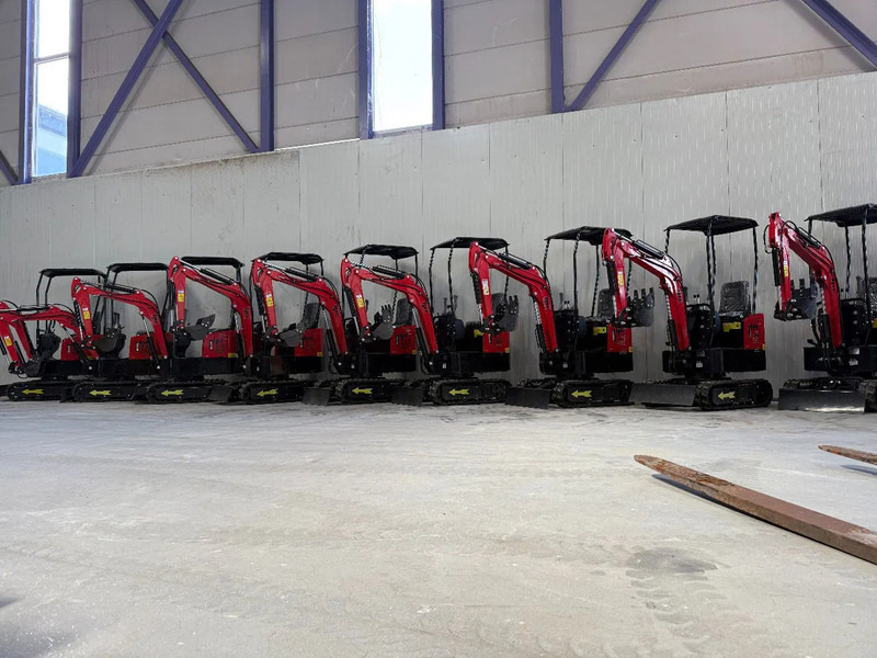 JPC HT12 - NEW AND UNUSED! - Mini excavator: picture 3 JPC HT12 - NEW AND UNUSED! - Mini excavator: picture 3