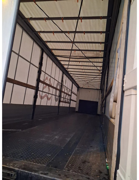 Krone SD - 3 AXLE + ALU BORDEN + SLIDING ROOF - Curtainsider semi-trailer: picture 5 Krone SD - 3 AXLE + ALU BORDEN + SLIDING ROOF - Curtainsider semi-trailer: picture 5