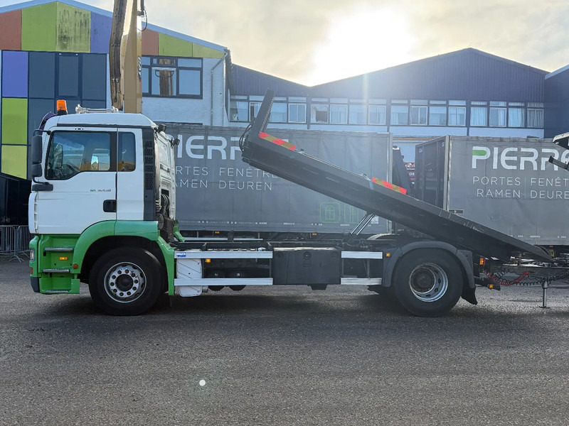 Tow truck MAN TGA 18.430 4X2 + 3x WINCH + TACK 2 AXLE - YEAR 2007: picture 19 Tow truck MAN TGA 18.430 4X2 + 3x WINCH + TACK 2 AXLE - YEAR 2007: picture 19