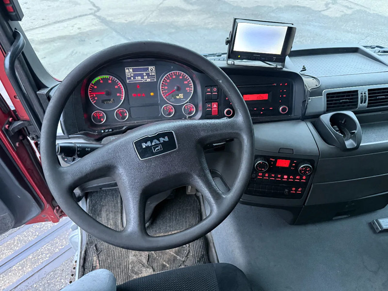 Tipper, Crane truck MAN TGS 35.480 8X4 + HMF 2420-K3 REMOTE + TIPPER: picture 18 Tipper, Crane truck MAN TGS 35.480 8X4 + HMF 2420-K3 REMOTE + TIPPER: picture 18