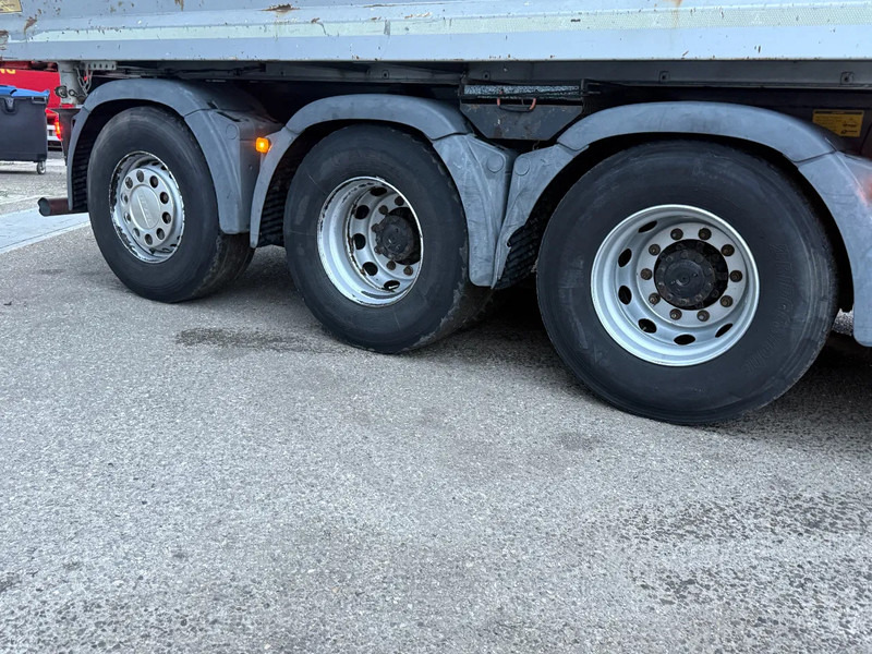 Tipper, Crane truck MAN TGS 35.480 8X4 + HMF 2420-K3 REMOTE + TIPPER: picture 15 Tipper, Crane truck MAN TGS 35.480 8X4 + HMF 2420-K3 REMOTE + TIPPER: picture 15