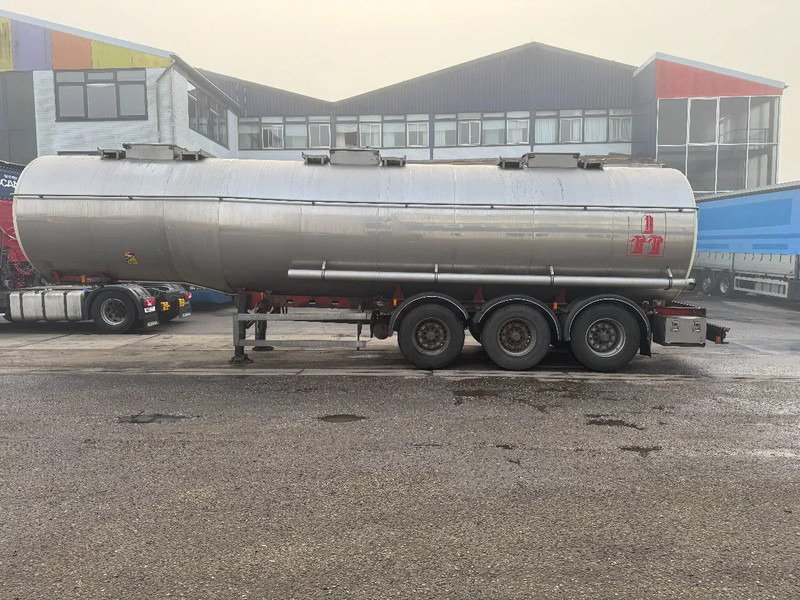 Magyar 3 COMPARTIMENTS 3X BPW AXLE - Tanker semi-trailer: picture 4 Magyar 3 COMPARTIMENTS 3X BPW AXLE - Tanker semi-trailer: picture 4