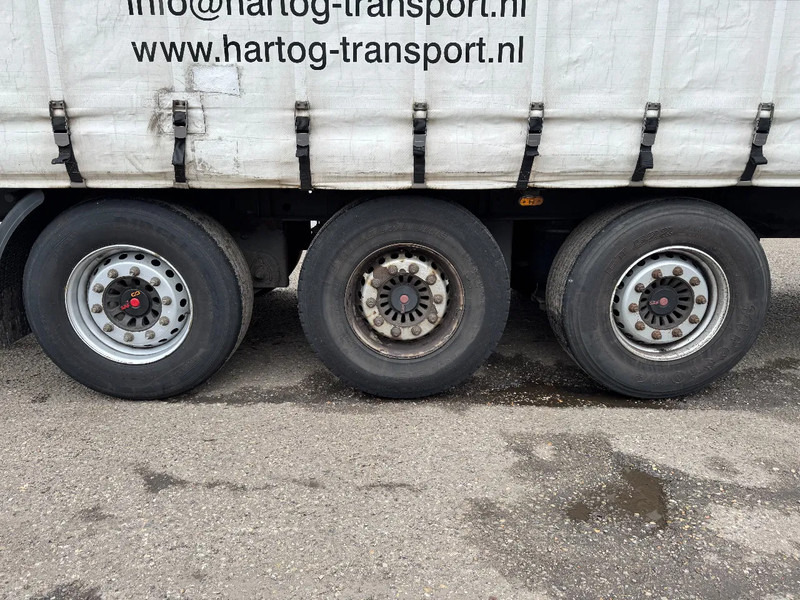 Pacton TXD.3 3X SAF AXLE SLIDING ROOF - Curtainsider semi-trailer: picture 5 Pacton TXD.3 3X SAF AXLE SLIDING ROOF - Curtainsider semi-trailer: picture 5