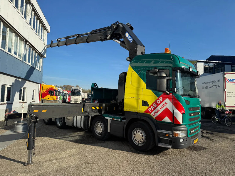 Scania G440 8X2 EURO 6 HMF 8520 + REMOTE CONTROL TWISTLOCKS - Dropside/ Flatbed truck, Crane truck: picture 3 Scania G440 8X2 EURO 6 HMF 8520 + REMOTE CONTROL TWISTLOCKS - Dropside/ Flatbed truck, Crane truck: picture 3