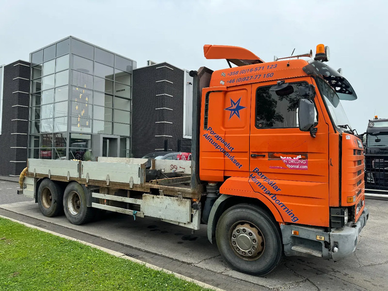 Scania R143-500 V8 6X4 + MANUAL GEARBOX - Dropside/ Flatbed truck: picture 3 Scania R143-500 V8 6X4 + MANUAL GEARBOX - Dropside/ Flatbed truck: picture 3