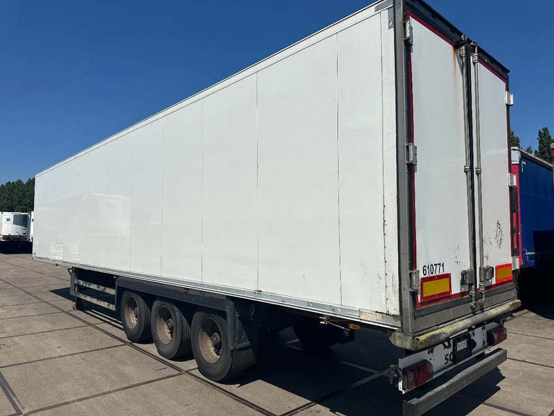 Schmitz Cargobull Schmitz Cargobull PRICES FROM €6950 TO €8950,- 40 X CARRIER 1850 MT D/E SAF AXELS - Refrigerator semi-trailer: picture 4 Schmitz Cargobull Schmitz Cargobull PRICES FROM €6950 TO €8950,- 40 X CARRIER 1850 MT D/E SAF AXELS - Refrigerator semi-trailer: picture 4
