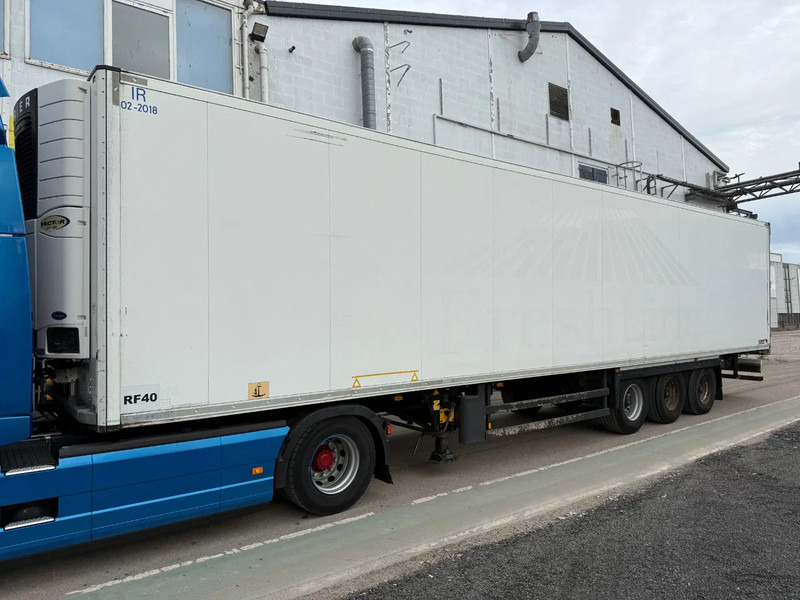 Schmitz Cargobull Schmitz Cargobull PRICES FROM €6950 TO €8950,- 40 X CARRIER 1850 MT D/E SAF AXELS - Refrigerator semi-trailer: picture 1 Schmitz Cargobull Schmitz Cargobull PRICES FROM €6950 TO €8950,- 40 X CARRIER 1850 MT D/E SAF AXELS - Refrigerator semi-trailer: picture 1