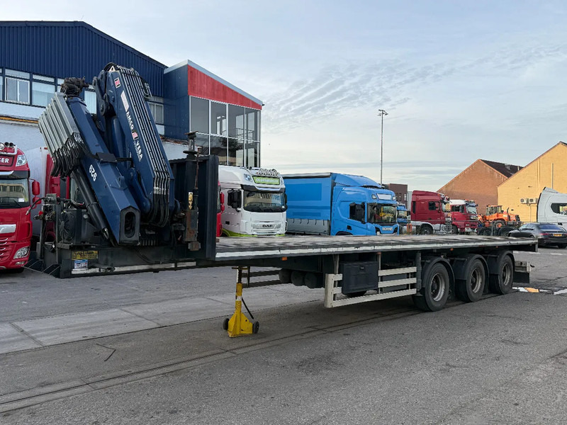 TURBO'S HOET 3 AXLE + AMCO-VEBA V929 6S CRANE + REMOTE - Dropside/ Flatbed semi-trailer: picture 1 TURBO'S HOET 3 AXLE + AMCO-VEBA V929 6S CRANE + REMOTE - Dropside/ Flatbed semi-trailer: picture 1