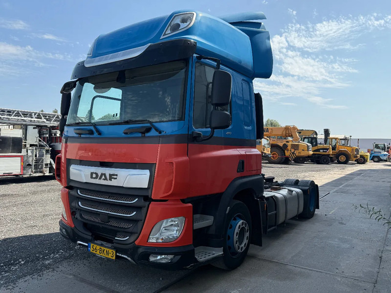 DAF CF 410 4X2 - EURO 6 - MEGA - Tractor truck: picture 3 DAF CF 410 4X2 - EURO 6 - MEGA - Tractor truck: picture 3