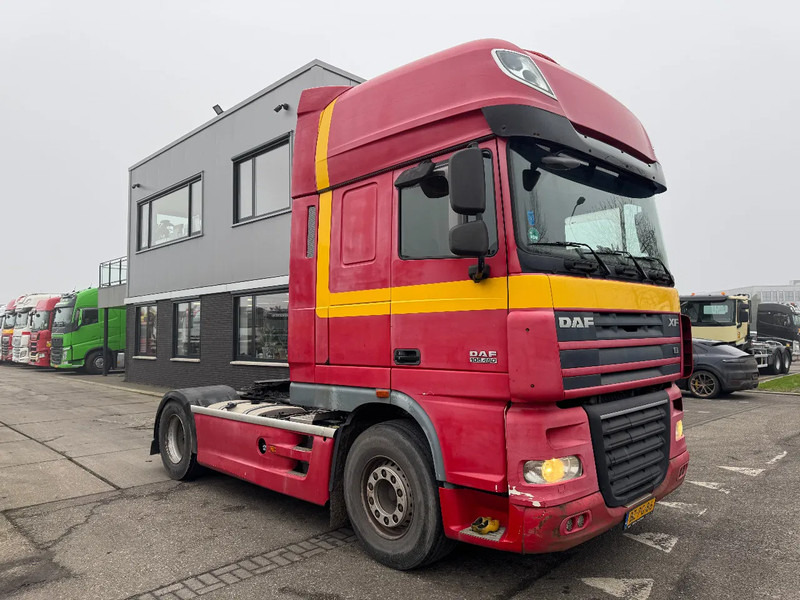 DAF XF 105.460 4X2 - EURO 5 + FULL SPOILER + NL TRUCK - Tractor truck: picture 3 DAF XF 105.460 4X2 - EURO 5 + FULL SPOILER + NL TRUCK - Tractor truck: picture 3