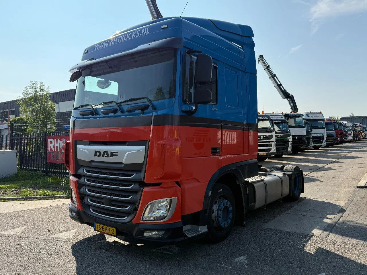 DAF XF 440 4X2 ENGINE RUNNING BUT TICKING! - Tractor truck: picture 1 DAF XF 440 4X2 ENGINE RUNNING BUT TICKING! - Tractor truck: picture 1