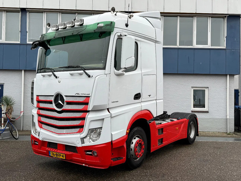 Mercedes-Benz Actros 1945 4X2 EURO 6 - NL TRUCK 1st OWNER (1845) - Tractor truck: picture 1 Mercedes-Benz Actros 1945 4X2 EURO 6 - NL TRUCK 1st OWNER (1845) - Tractor truck: picture 1