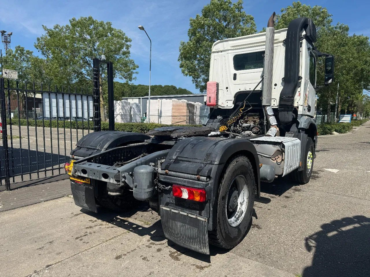 Mercedes-Benz Arocs 1939 4X2 EURO 6 HUB REDUCTION - Tractor truck: picture 5 Mercedes-Benz Arocs 1939 4X2 EURO 6 HUB REDUCTION - Tractor truck: picture 5
