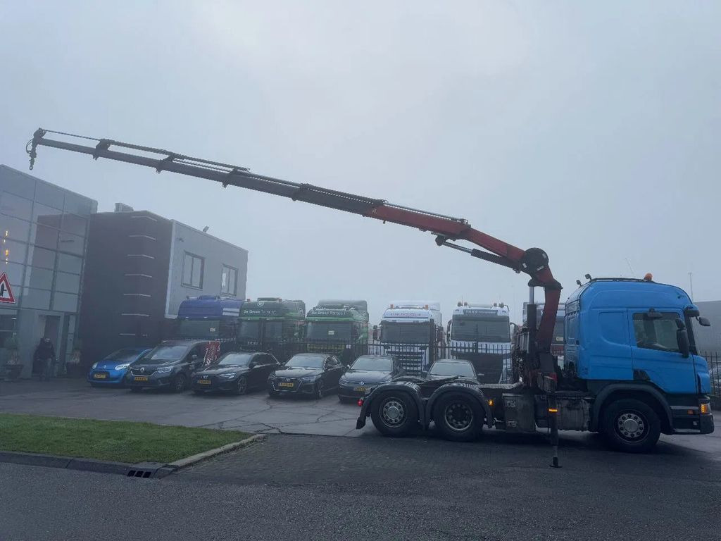Scania P450 6X2 - EURO 6 + HMF 2620-K5 + REMOTE + LIFT - Tractor truck: picture 3 Scania P450 6X2 - EURO 6 + HMF 2620-K5 + REMOTE + LIFT - Tractor truck: picture 3