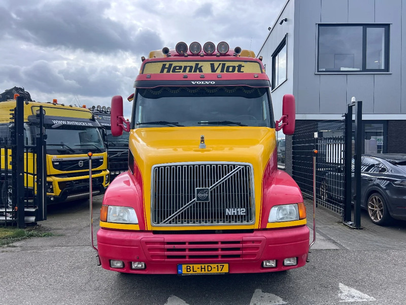 Volvo NH 12.460 4X2 - *MARGE* - EURO 2 - Tractor truck: picture 3 Volvo NH 12.460 4X2 - *MARGE* - EURO 2 - Tractor truck: picture 3