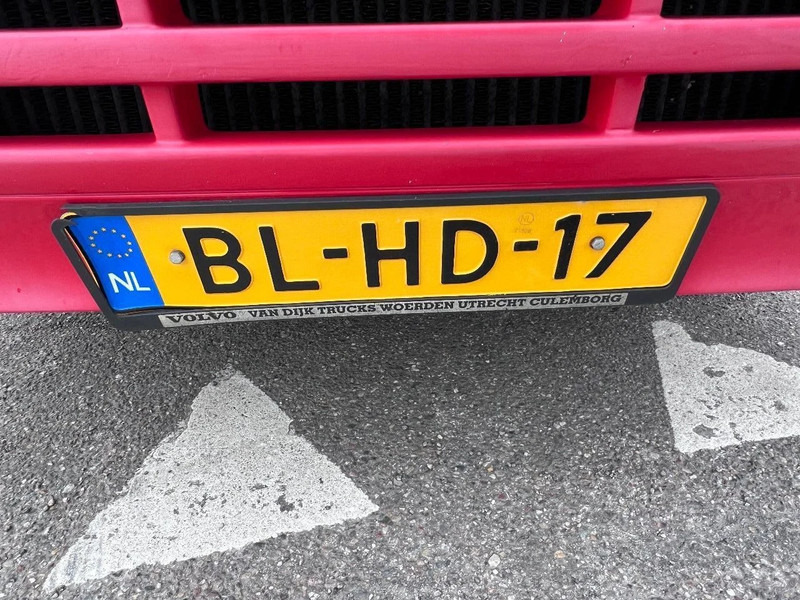 Volvo NH 12.460 4X2 - *MARGE* - EURO 2 - Tractor truck: picture 4 Volvo NH 12.460 4X2 - *MARGE* - EURO 2 - Tractor truck: picture 4