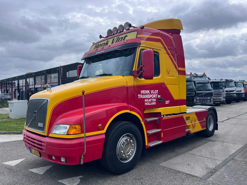 Volvo NH 12.460 4X2 - *MARGE* - EURO 2 - Tractor truck: picture 1 Volvo NH 12.460 4X2 - *MARGE* - EURO 2 - Tractor truck: picture 1