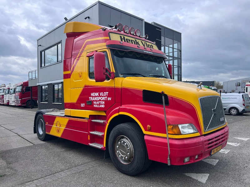 Volvo NH 12.460 4X2 - *MARGE* - EURO 2 - Tractor truck: picture 5 Volvo NH 12.460 4X2 - *MARGE* - EURO 2 - Tractor truck: picture 5