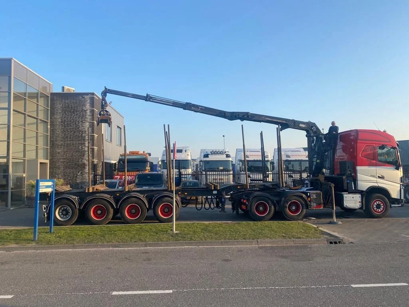 Volvo FH 540 6X4 EURO 6 + EPSILON S260Z96 + TRAILER 4 AXLE DOLL - Logging truck, Crane truck: picture 1 Volvo FH 540 6X4 EURO 6 + EPSILON S260Z96 + TRAILER 4 AXLE DOLL - Logging truck, Crane truck: picture 1