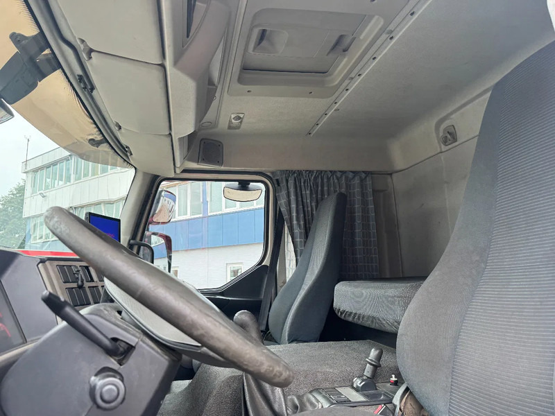 Box truck Volvo FL 280 4X2 EURO 5 20T + DHOLLANDIA LIFT CLOSED BOX: picture 13