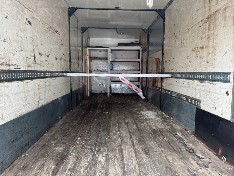 Box truck Volvo FL 280 4X2 EURO 5 20T + DHOLLANDIA LIFT CLOSED BOX: picture 18