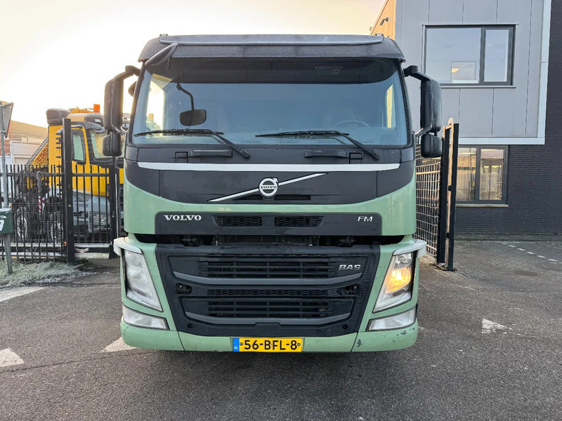 Volvo FM 330 6X2 DENNIS EAGLE ROS ROCA OLYMPUS 21W + WEIGHING SYSTEM - Garbage truck: picture 2 Volvo FM 330 6X2 DENNIS EAGLE ROS ROCA OLYMPUS 21W + WEIGHING SYSTEM - Garbage truck: picture 2