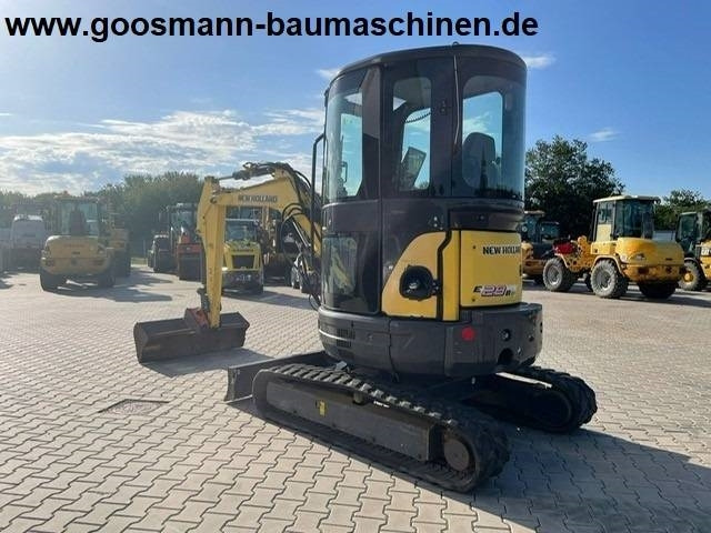 New Holland E 29 B SR - Mini excavator: picture 3 New Holland E 29 B SR - Mini excavator: picture 3