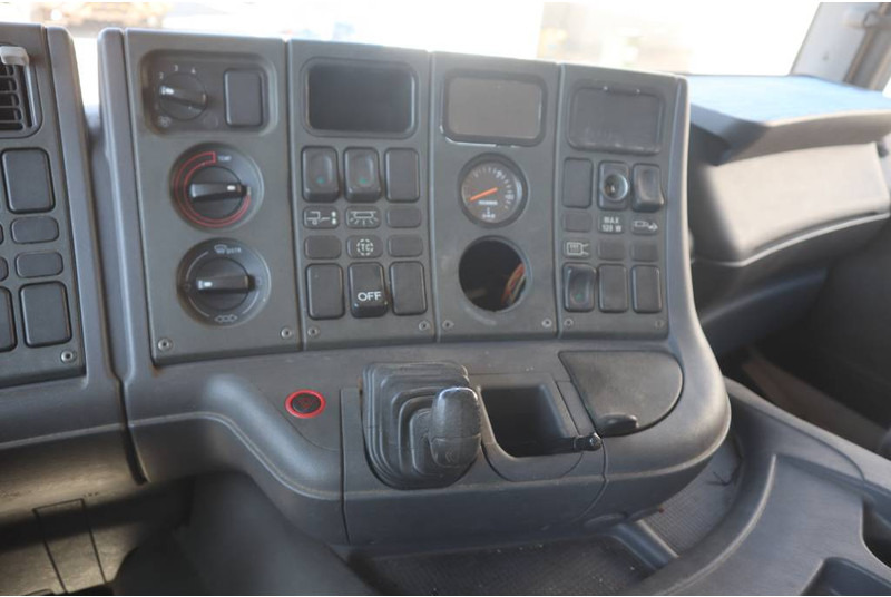 Curtain side truck Scania P 94-230 Curtainsider/Plane/Gardin: picture 11