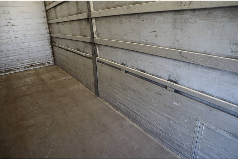 Curtain side truck Scania P 94-230 Curtainsider/Plane/Gardin: picture 8