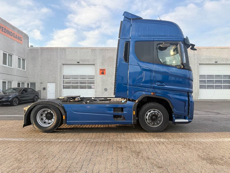Ford F-Max - Tractor truck: picture 2 Ford F-Max - Tractor truck: picture 2