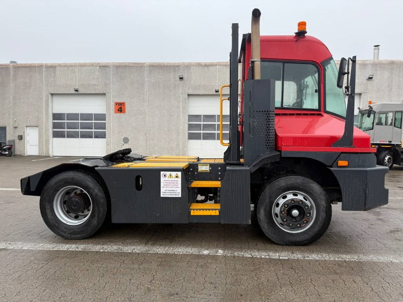 Kalmar Terminal tractor / Terminal-Zugmaschine / - Tractor truck: picture 2 Kalmar Terminal tractor / Terminal-Zugmaschine / - Tractor truck: picture 2