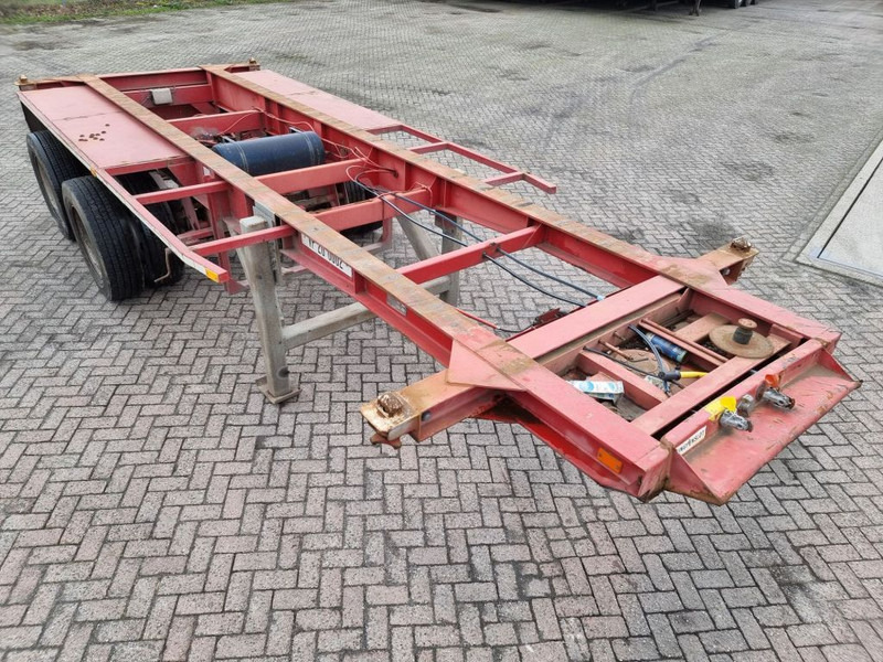 Burg 20FT - Steelspring - Drumbrakes - 8 tyres - Container transporter/ Swap body semi-trailer: picture 3 Burg 20FT - Steelspring - Drumbrakes - 8 tyres - Container transporter/ Swap body semi-trailer: picture 3