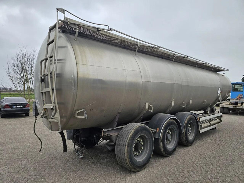 Magyar RVS - Tanker semi-trailer: picture 4 Magyar RVS - Tanker semi-trailer: picture 4