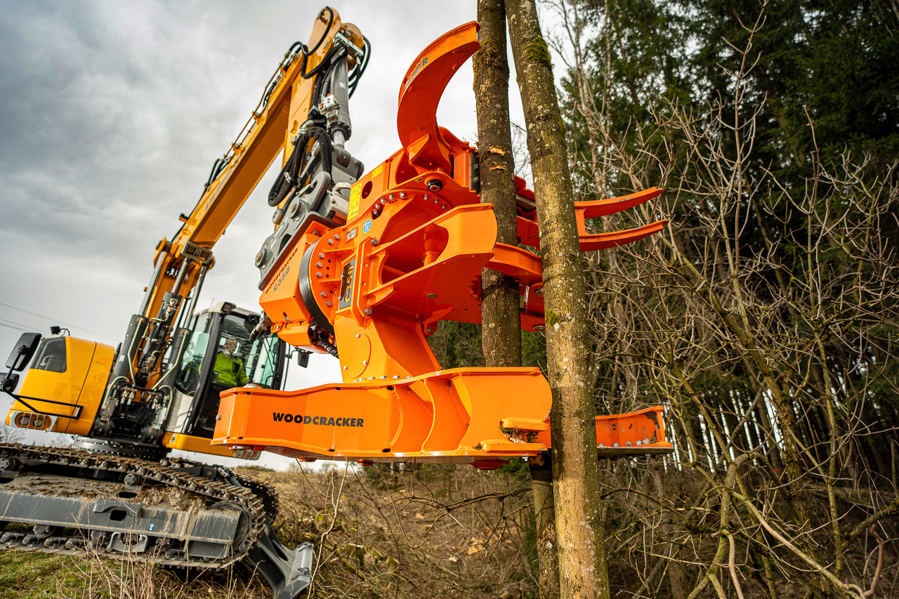 WESTTECH Woodcracker CL 350 - Attachment for Crawler excavator: picture 1 WESTTECH Woodcracker CL 350 - Attachment for Crawler excavator: picture 1