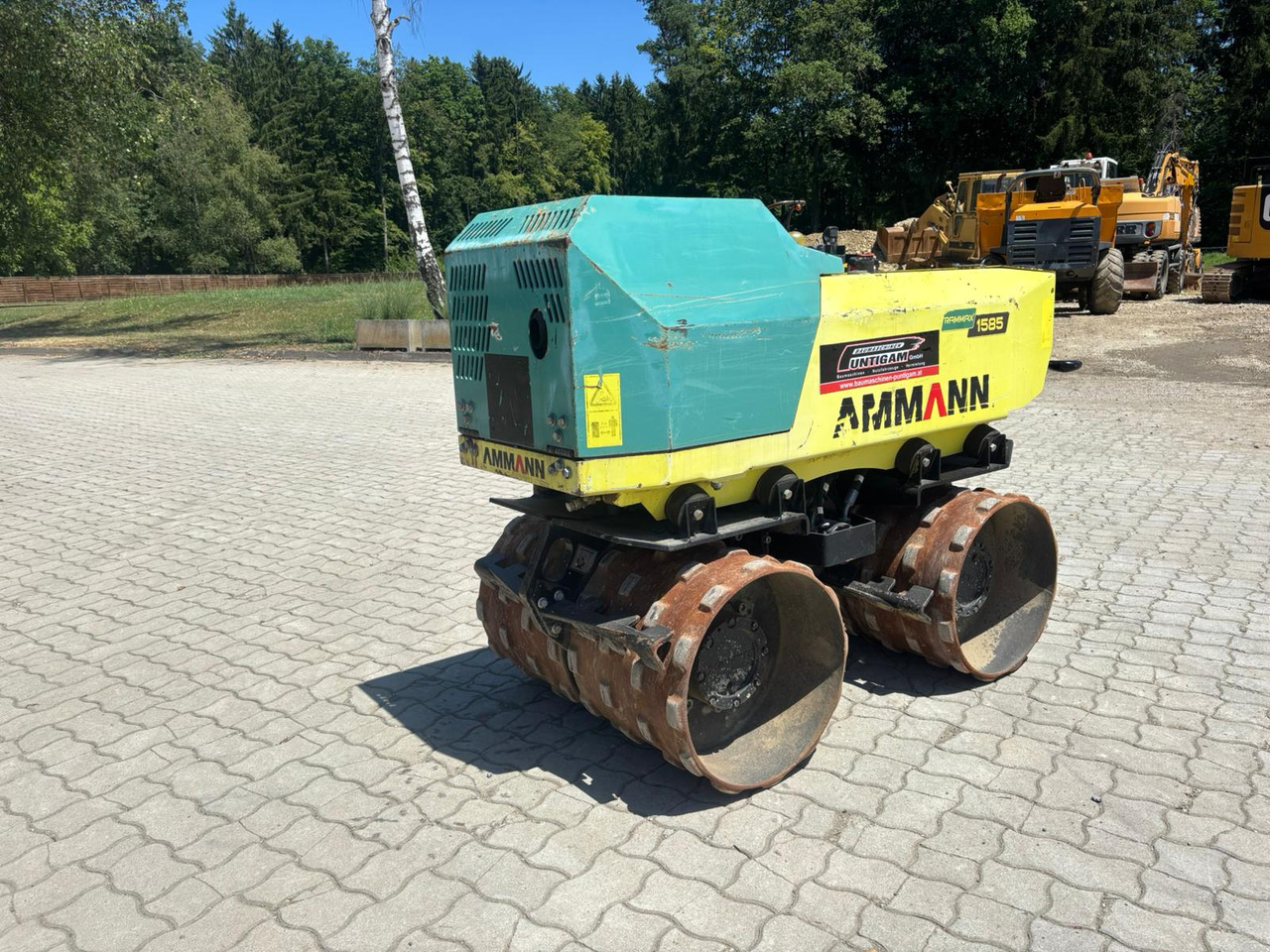 - Roller: picture 3 - Roller: picture 3