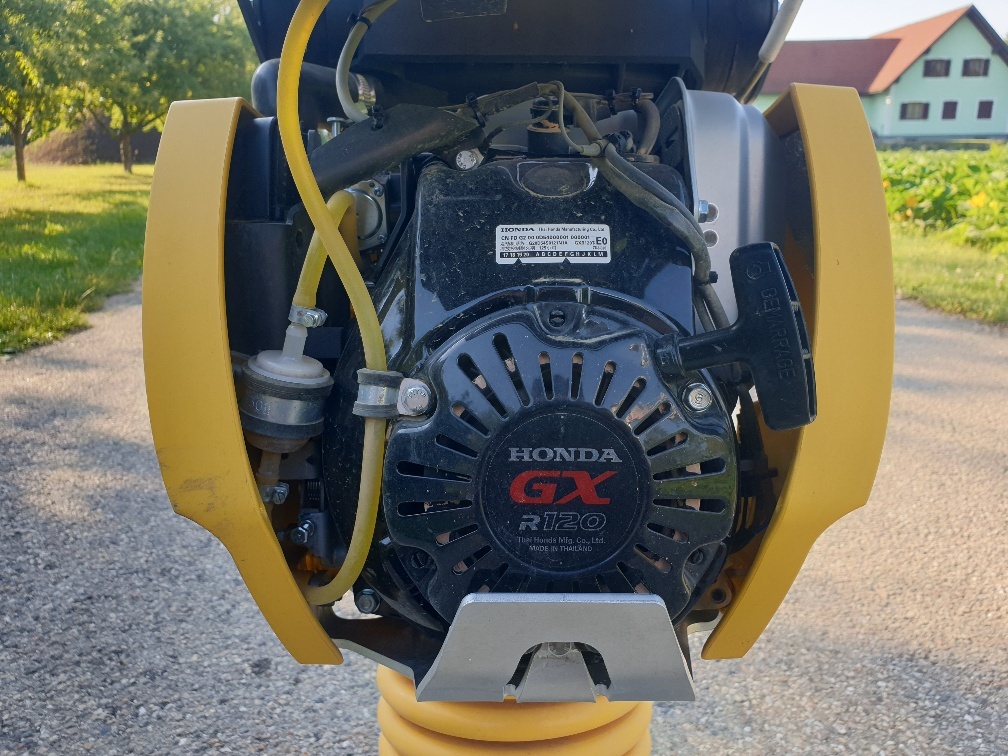 BOMAG BT 65 - Vibroplate: picture 5 BOMAG BT 65 - Vibroplate: picture 5