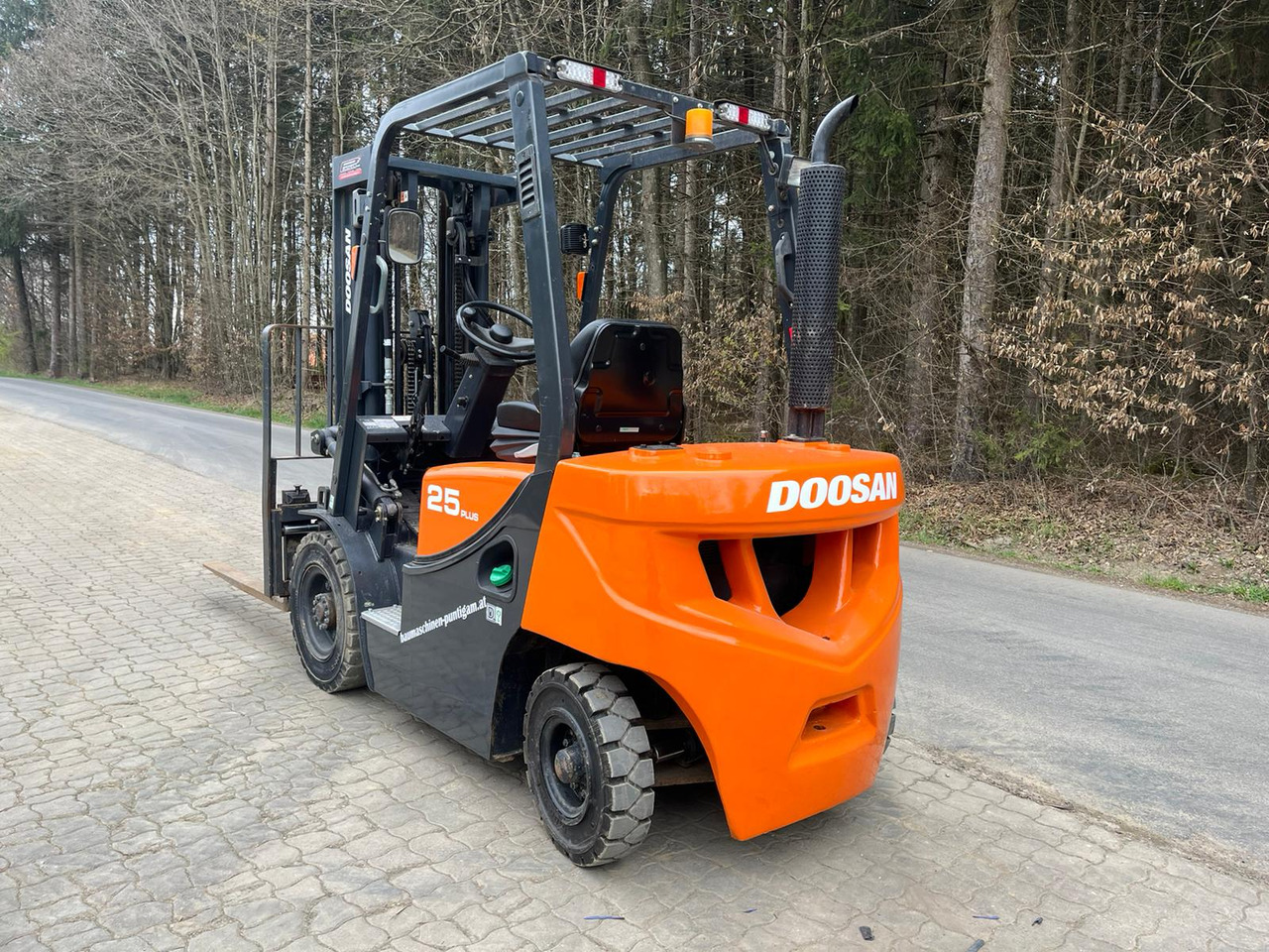 Doosan D 25 GP - Diesel forklift: picture 5 Doosan D 25 GP - Diesel forklift: picture 5