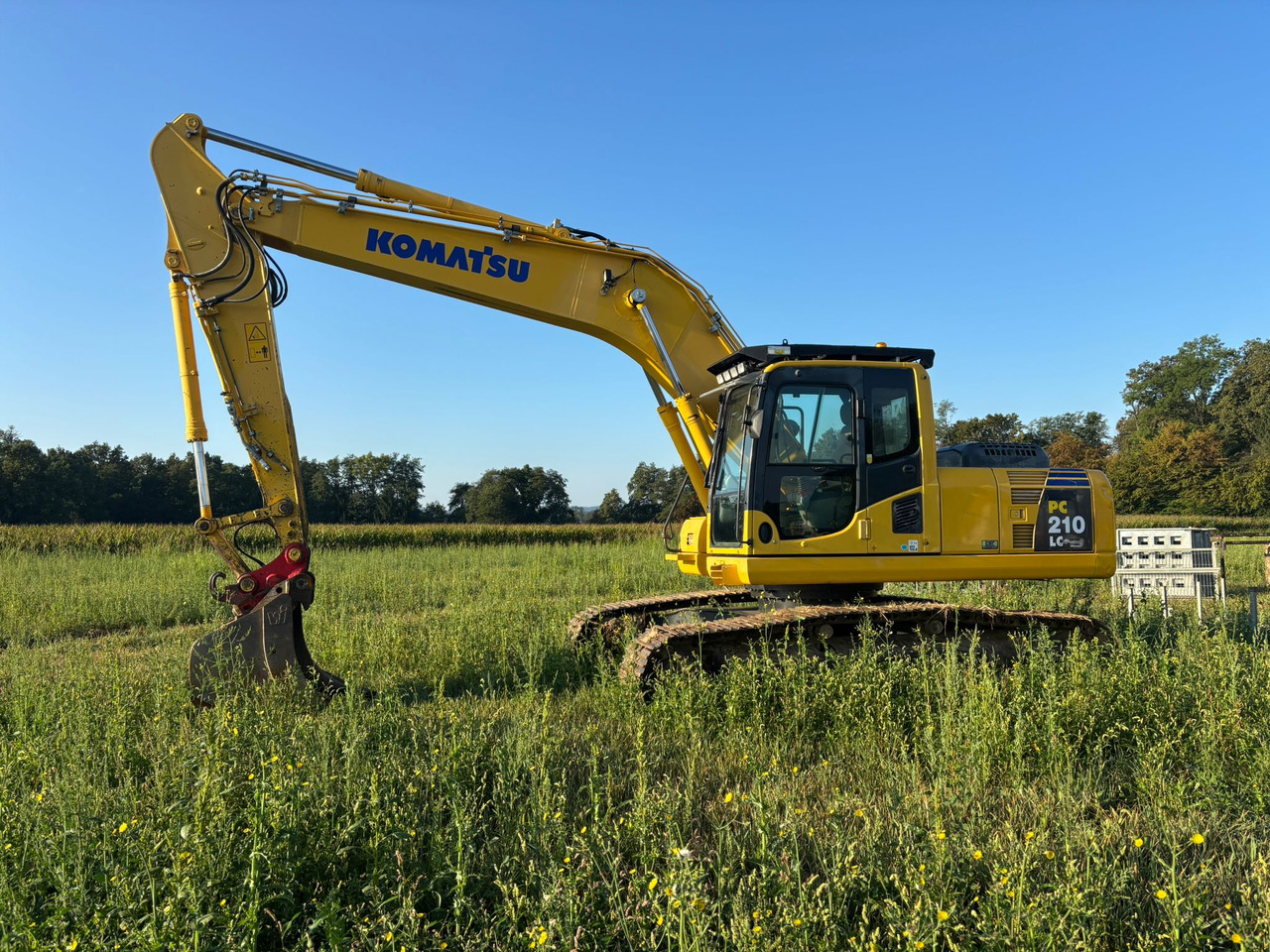 KOMATSU PC 210 LC-8 - Crawler excavator: picture 1 KOMATSU PC 210 LC-8 - Crawler excavator: picture 1