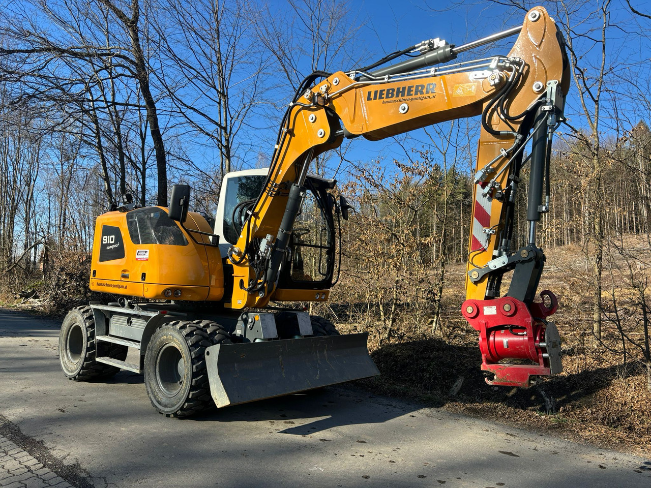 LIEBHERR A 910 Compact Litronic - Wheel excavator: picture 4 LIEBHERR A 910 Compact Litronic - Wheel excavator: picture 4