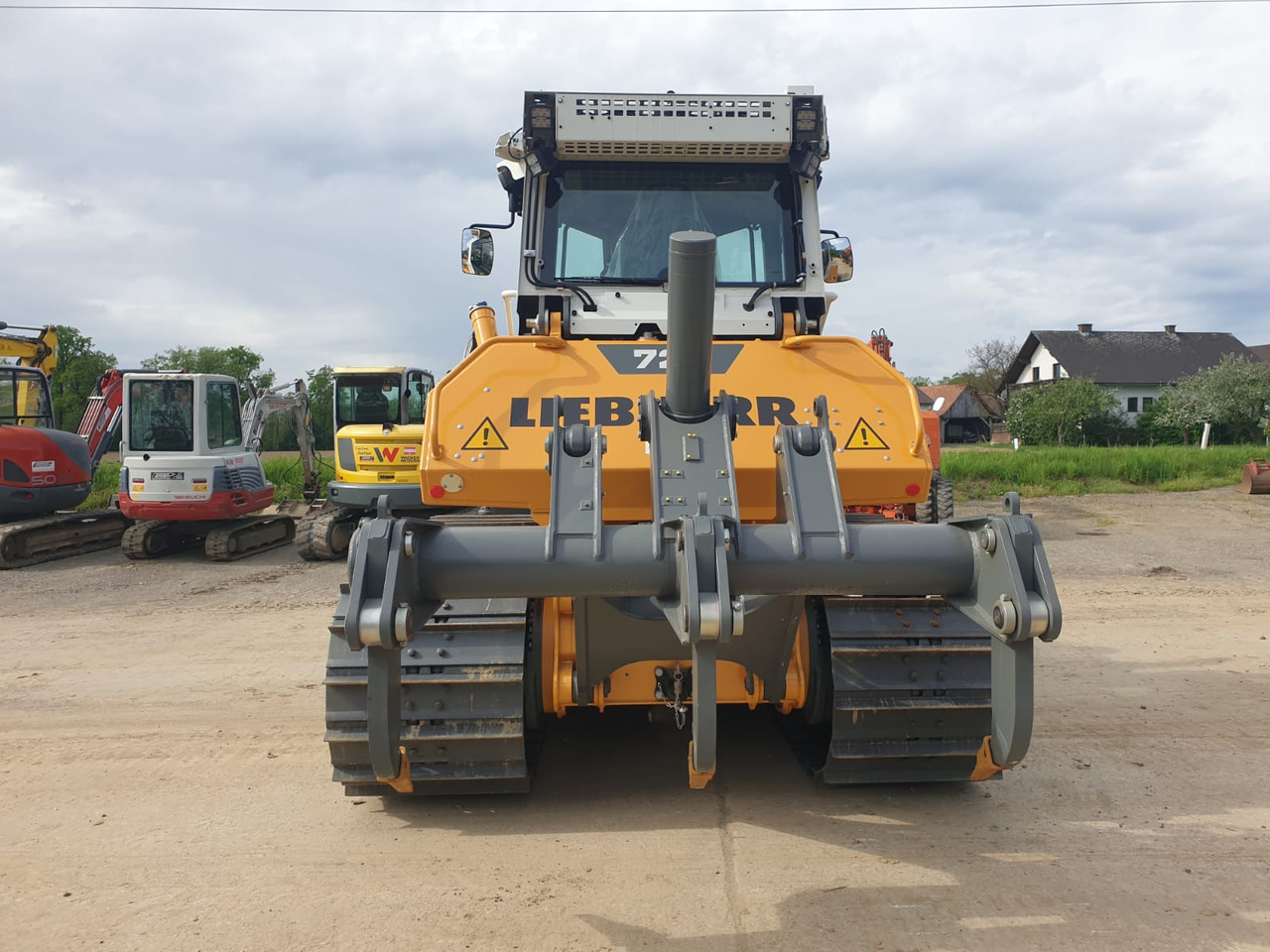 Bulldozer LIEBHERR PR 726 05 LGP: picture 7