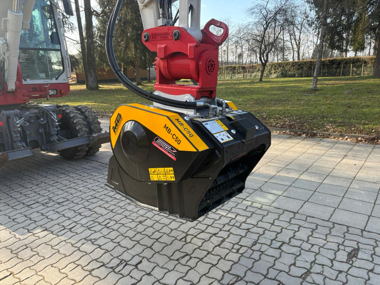 MB Crusher C 50 S4 - Bucket for Mini excavator: picture 3 MB Crusher C 50 S4 - Bucket for Mini excavator: picture 3