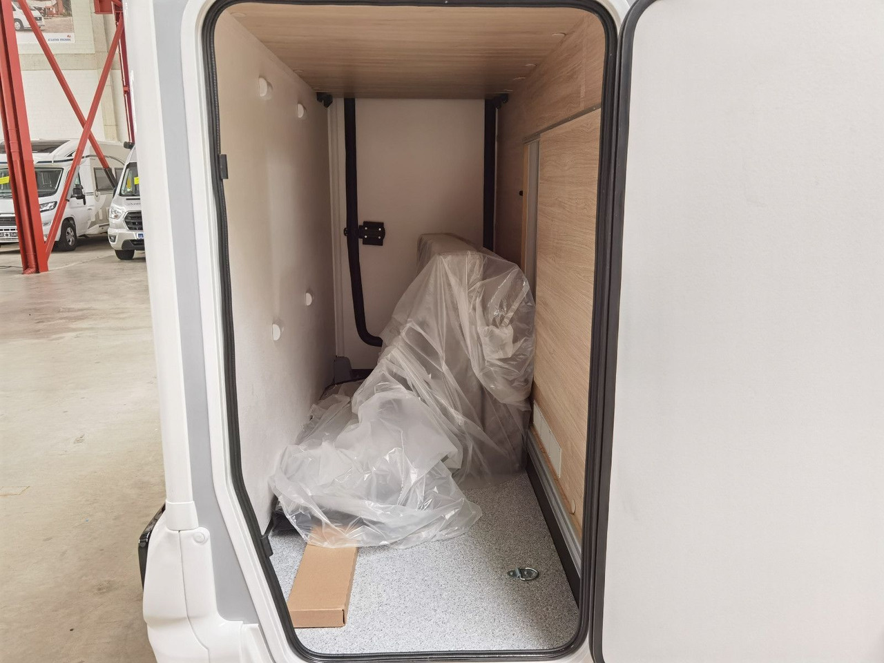 Semi-integrated motorhome Chausson 630 TITANIUM / - 2026 - / EINZEL.- HUBBETTEN: picture 11 Semi-integrated motorhome Chausson 630 TITANIUM / - 2026 - / EINZEL.- HUBBETTEN: picture 11