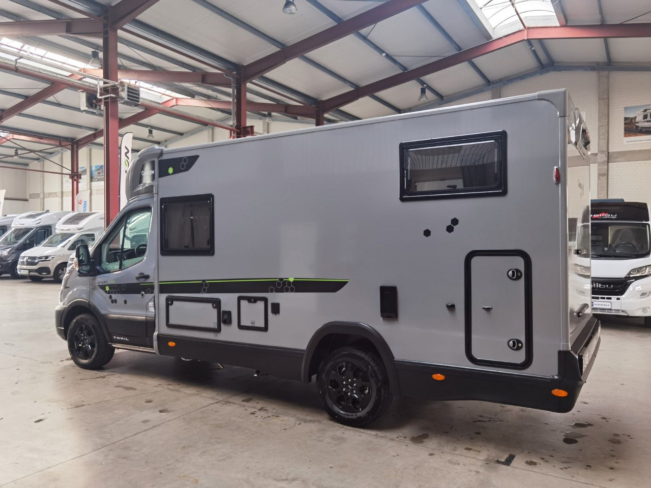 Chausson S 695 SPORT LINE /-2025- /165PS-697/ SEITENBETT - Semi-integrated motorhome: picture 5 Chausson S 695 SPORT LINE /-2025- /165PS-697/ SEITENBETT - Semi-integrated motorhome: picture 5