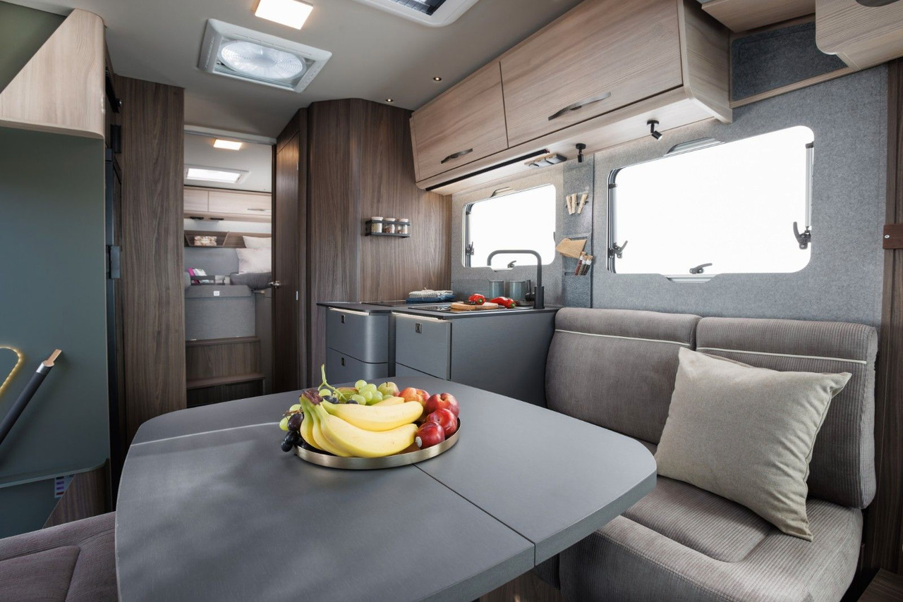 Integrated motorhome Eura Mobil INTEGRA LINE GT 726 EF / MB 170PS-9G / MOD.2025: picture 8