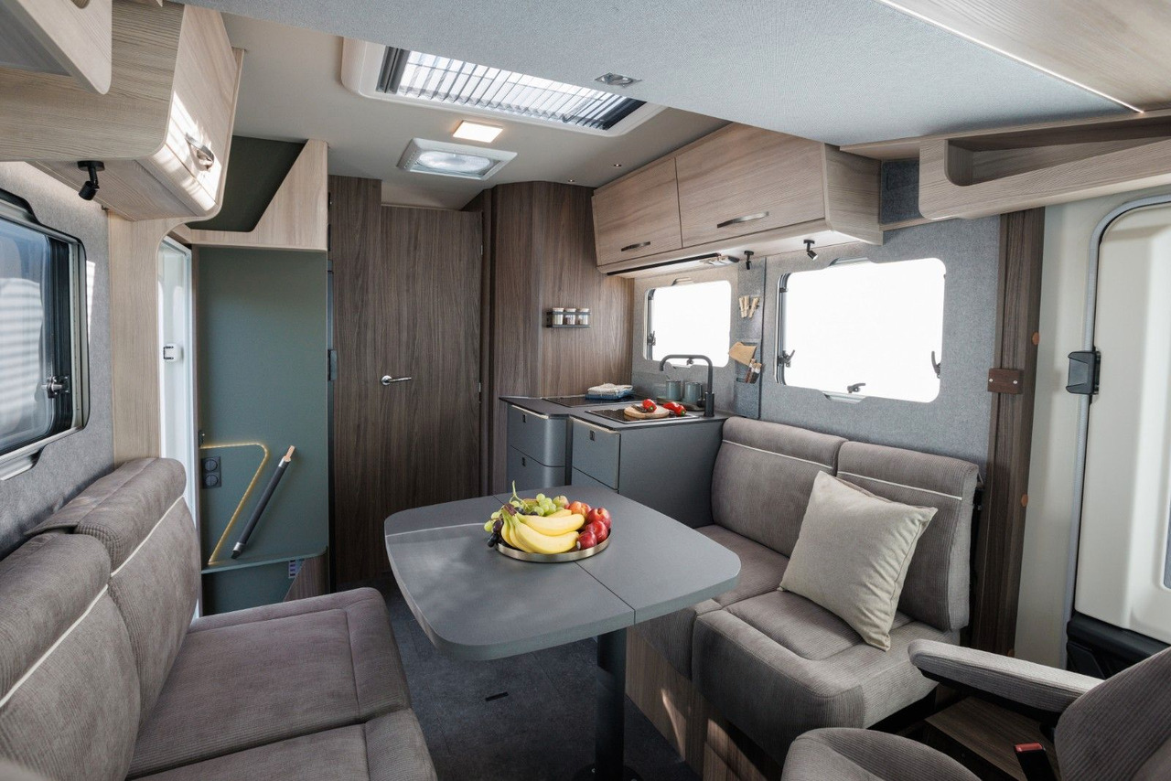 Integrated motorhome Eura Mobil INTEGRA LINE GT 726 EF / MB 170PS-9G / MOD.2025: picture 7